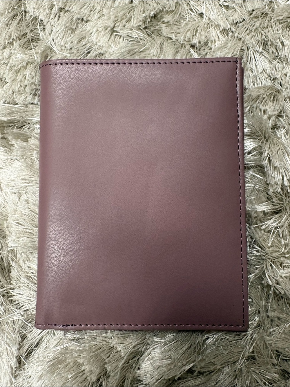 Bugatti Leather Passport Wallet in Mauve
